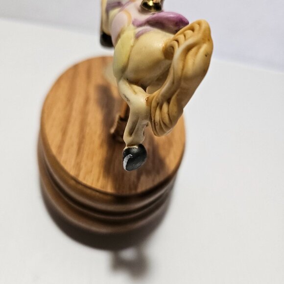 Willitts Musical Carousel Horse with Wood Base Plays Edelweiss # 8714 - Picture 10 of 16